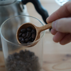 【受注制作】でこぼこ　木製 コーヒーメジャースプーン　蜜蝋仕上げ 6枚目の画像