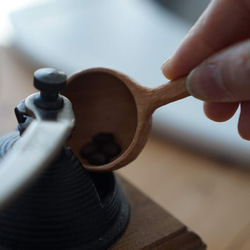 【受注制作】でこぼこ　木製 コーヒーメジャースプーン　蜜蝋仕上げ 7枚目の画像