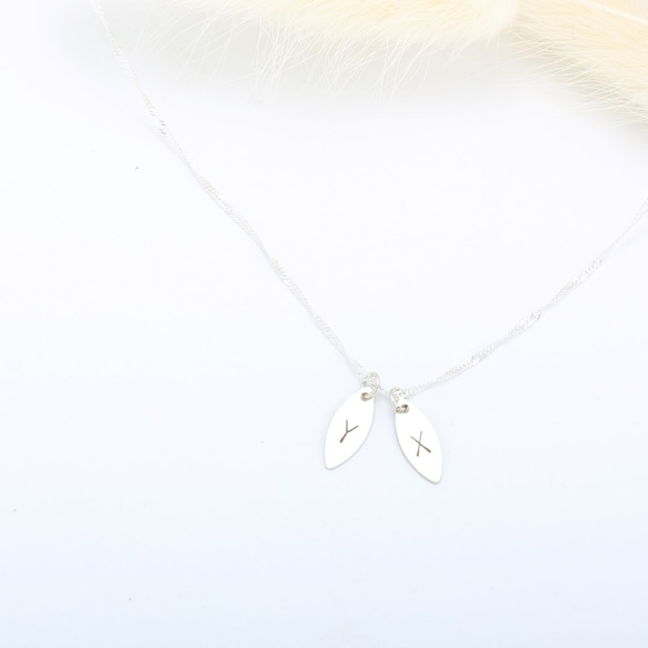 カスタム月桂樹の葉のノックイング英数字s925スターリングシルバーのネックレス 3枚目の画像
