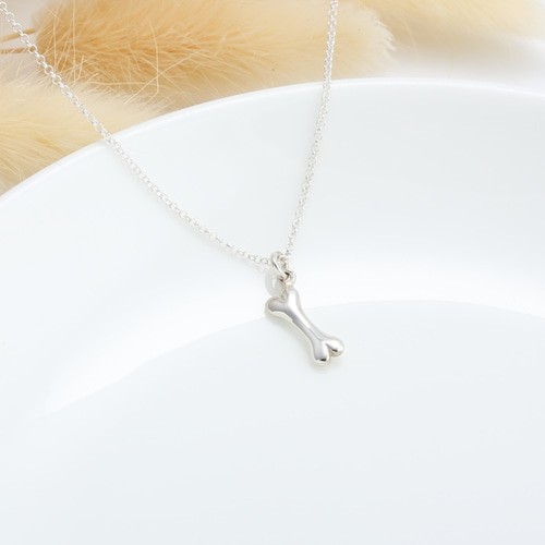 ラッキー 願い 犬の骨 Dog bone シルバーs925純銀ネックレス ラッキー 願い 犬の骨 Dog bone シルバーs925純銀ネックレス