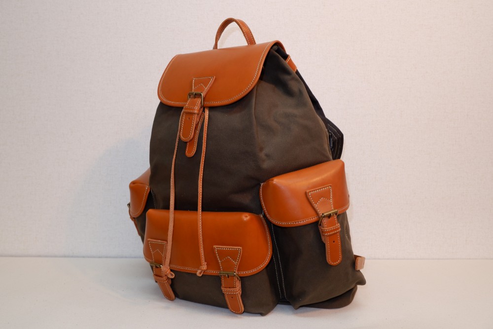 むかしリュック　帆布　カーキー