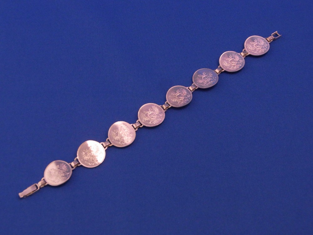 コイン・銀貨８連ブレスレット（フィンランド25p)