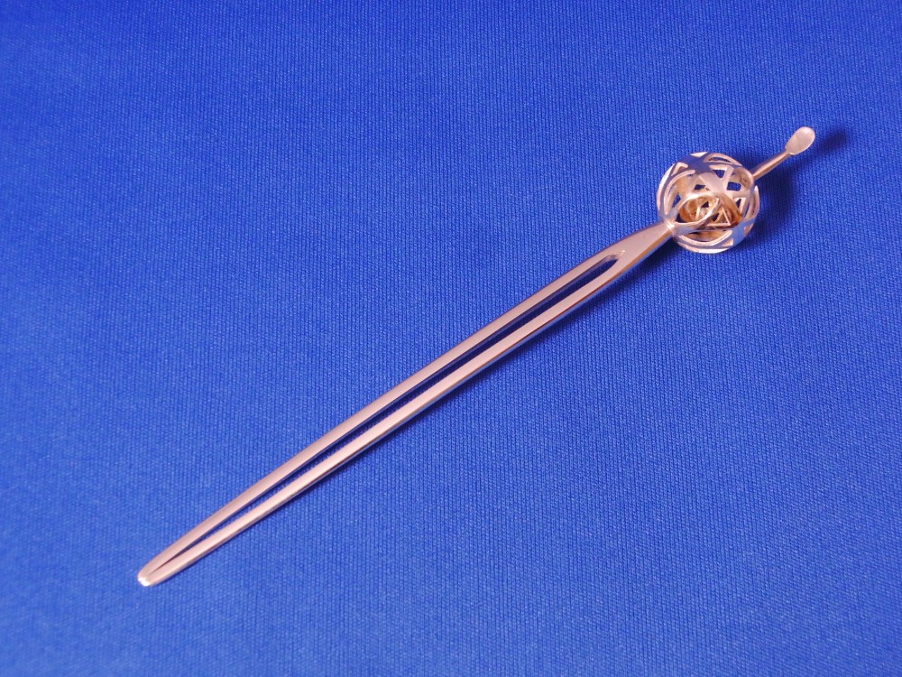 銀かんざし・手毬