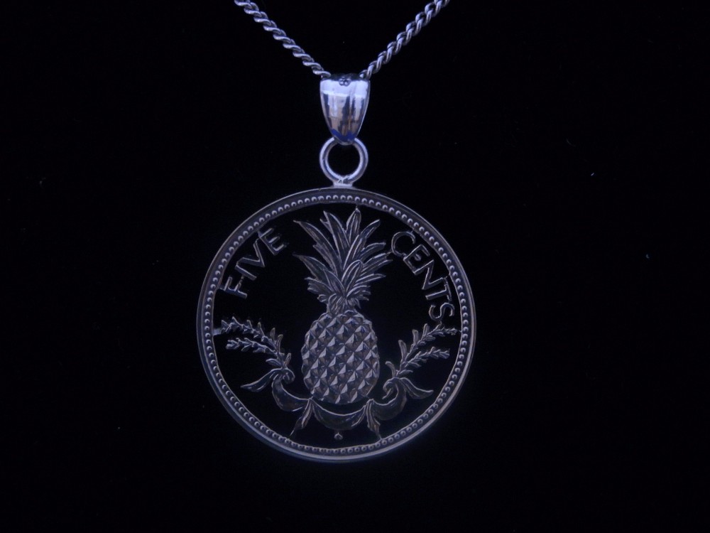 バハマ５￠　コインカットペンダント