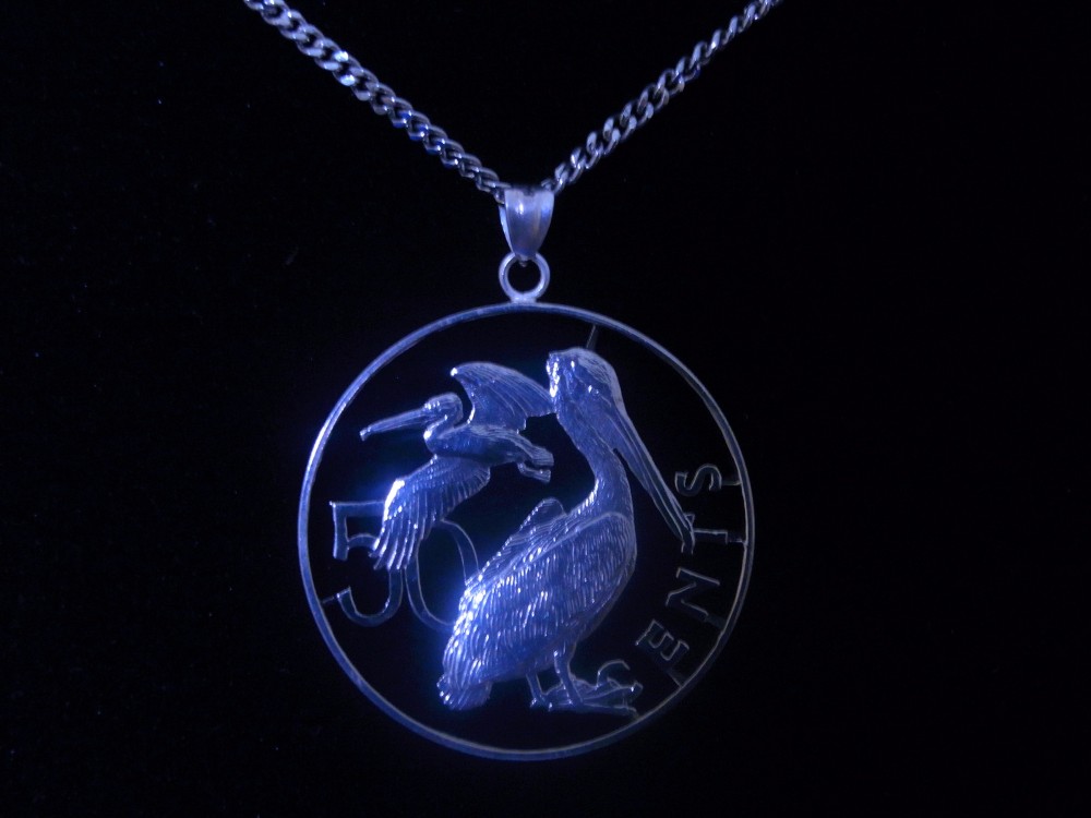 ヴァージン諸島シリーズ 50￠コインカットペンダント