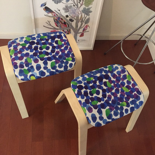 マリメッコウニッコ柄　黒スツール marimekko マリメッコ Mini Unikko Tiise ミニ ウニッコ