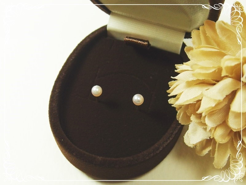 *P115*最高品質あこや真珠（ベピーパール3.5ｍｍ）☆スタッドピアス