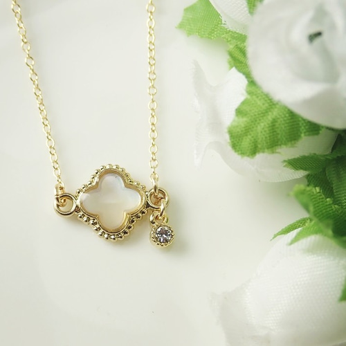N15*クローバー（マザーオブパール＆ジルコニア）☆ネックレス