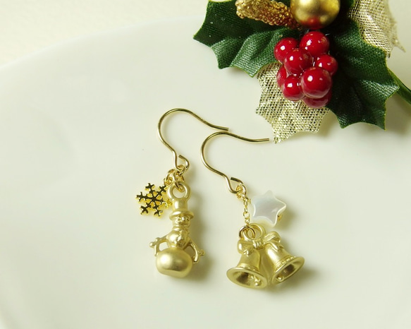 ♥SALE♥*P05*高品質ホワイトシェルAAA☆クリスマスピアス 3枚目の画像