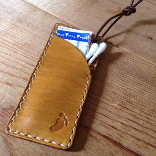 レザー絆創膏ケース*＊キャメル(送料込) その他ケース marks 通販  