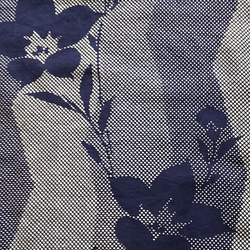 ゆかた地のチュニック　リメイク 綿　紺地に花柄 3枚目の画像
