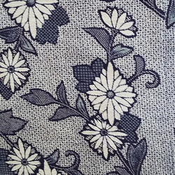 志ぼり　リップル リメイク ゆかた地　フレンチブラウス　綿　紺地に花柄 2枚目の画像