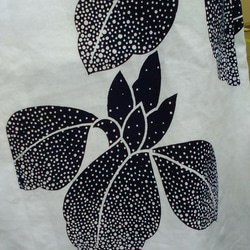 ゆかた地　綿　フレンチブラウス　白地に花柄 3枚目の画像