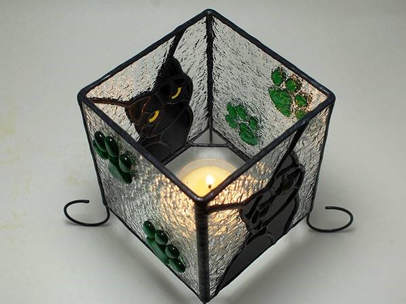 ステンドグラス・猫キャンドルポット(黒ねこ) 517 3枚目の画像