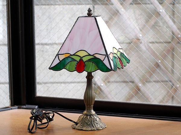 ピンクの藤 ステンドグラス ランプ ステンドグラス ピンクの藤 ランプ