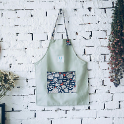 親子款撞色口袋工作圍裙 - 綠 第3張的照片