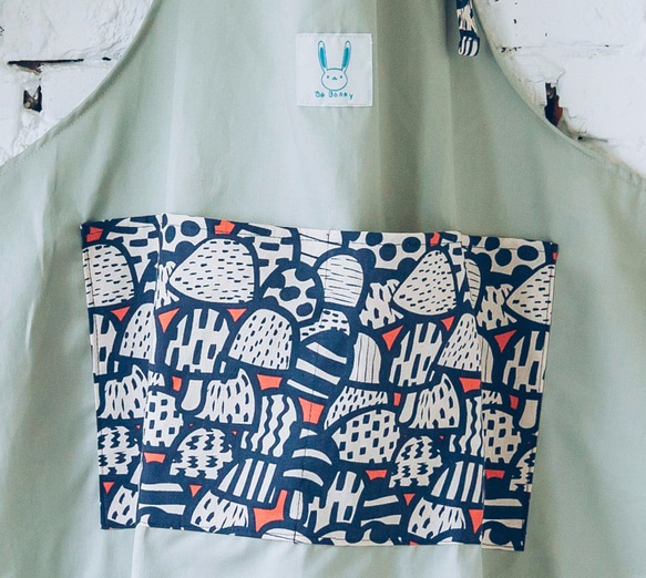 親子款撞色口袋工作圍裙 - 綠 第6張的照片