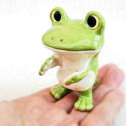 青蛙筆架綠色透明陶器青蛙 第3張的照片