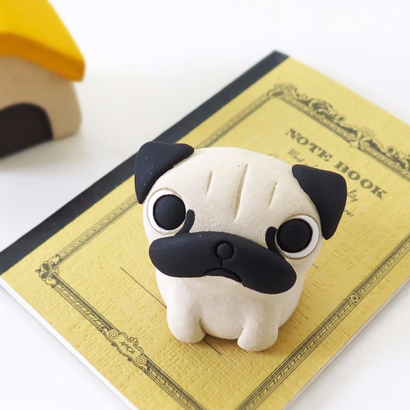 きょパグさん(ハンドメイド一点もの) 豆パグ1 パグ置物 その他置物 工房しろ 通販 2717977｜Creema