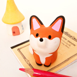 Mini Mini Sitting Fox 狐狸雕像 第2張的照片