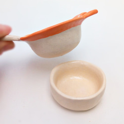 橙色 Shiba Inu 茶濾器 Shiba Inu 陶器濾茶器 第4張的照片