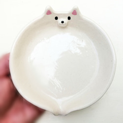 白柴犬の片口皿　陶器の豆腐皿 1枚目の画像
