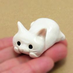 小さな白猫　ペンレスト１ 4枚目の画像