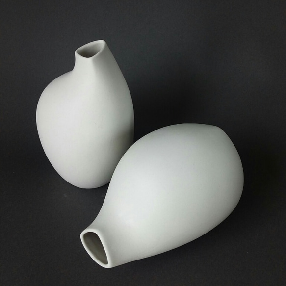 白磁花器「亥」 一輪挿し・花瓶・花器 SATO CERAMICWARE 通販 6310074
