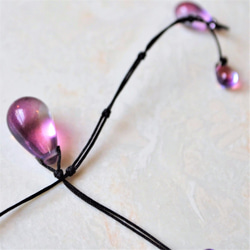 琉璃珠-裸粉紫滴形吊墜港線繩編頸鍊-扇形墜 第2張的照片
