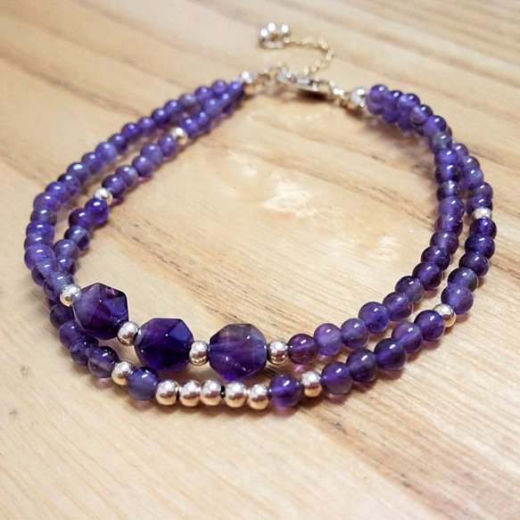 紫水晶手串 串鍊-切面紫水晶x14KGF.鋼絲線包金扣雙線手鍊手鍊Unas Handmade 的作品