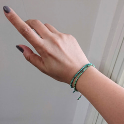 串鍊-綠松石小圓珠x平結伸縮繩.南美蠟線串珠手環(限量特價) 第6張的照片
