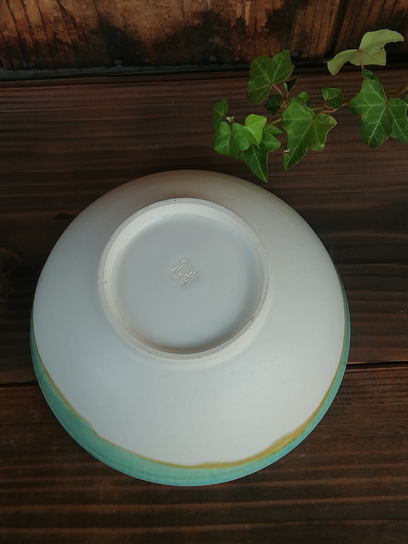トルコブルー　茶碗(大きめ） 4枚目の画像