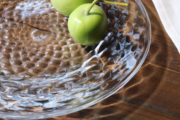 「Fruttaのお皿」 スウェーデンクリスタルガラス 透明 クリア 煌めき 和モダン ガラス おもてなし 上品 3枚目の画像