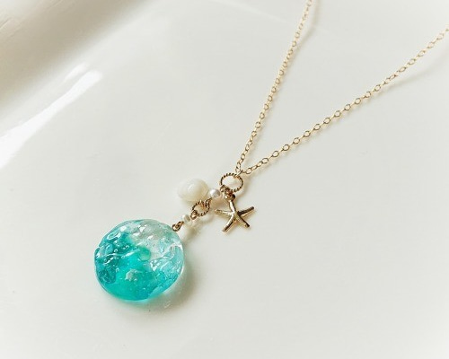 サ*ウ様 アクセサリーまとめ 石垣島より**海色ペンダント さざなみ 7 ネックレス・ペンダント 石垣