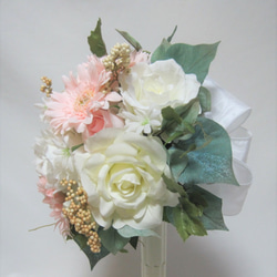 ガーベラのラウンドブーケ♪ブートニア付き♪生花みたいに綺麗な造花です♪高品質なのに安い 4枚目の画像