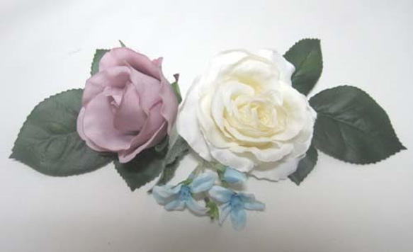 ブルースター,アネモネ,バラのラウンドブーケセール中♪ウェディングブーケ♪生花みたいに綺麗な造花です♪高品質なのに安い 10枚目の画像