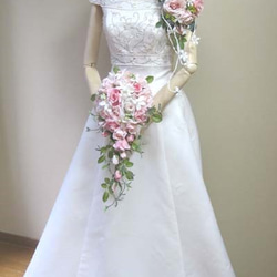 エレガントなドレスコサージュ♪ウェディングドレスに♪生花みたいに綺麗な造花です♪高品質なのに安い 5枚目の画像