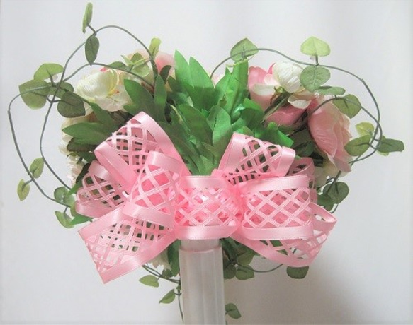 ハートのブーケ♡ヘッドパーツとブートニア付き♪ピンクのハートがキュート♪生花みたいに綺麗な造花です♪高品質なのに安い 4枚目の画像