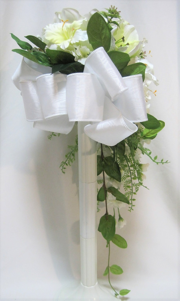 アマリリスのキャスケードブーケ♪ブートニア付き♪生花みたいに綺麗な造花です♪高品質なのに安い 8枚目の画像