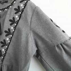 袖刺繍 ブラウスワンピース グレー M 3枚目の画像
