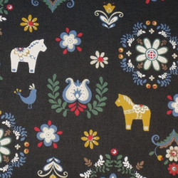 ★国産コットン★カラフルな花とダーラナホース柄★　布地　生地　ルシアン　My folklore　花柄　ダーラナホース柄 1枚目の画像