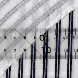 ダブルガーゼ綿100％シンプルなプルオーバー・ブラウス_シロ×クロ 2枚目の画像
