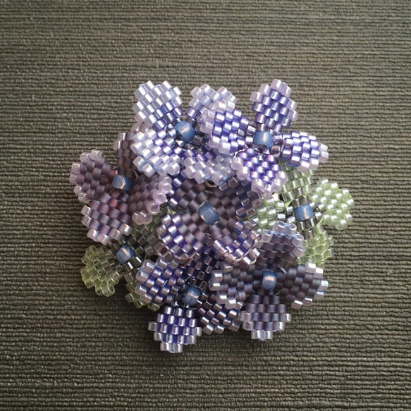 秋色紫陽花のブローチ(A) ＊送料無料♫ 1枚目の画像