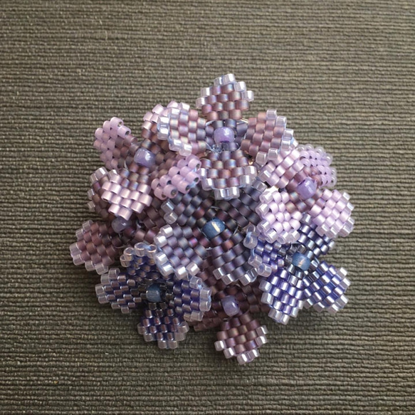 秋色紫陽花のブローチ(B) ＊送料無料♫ 1枚目の画像