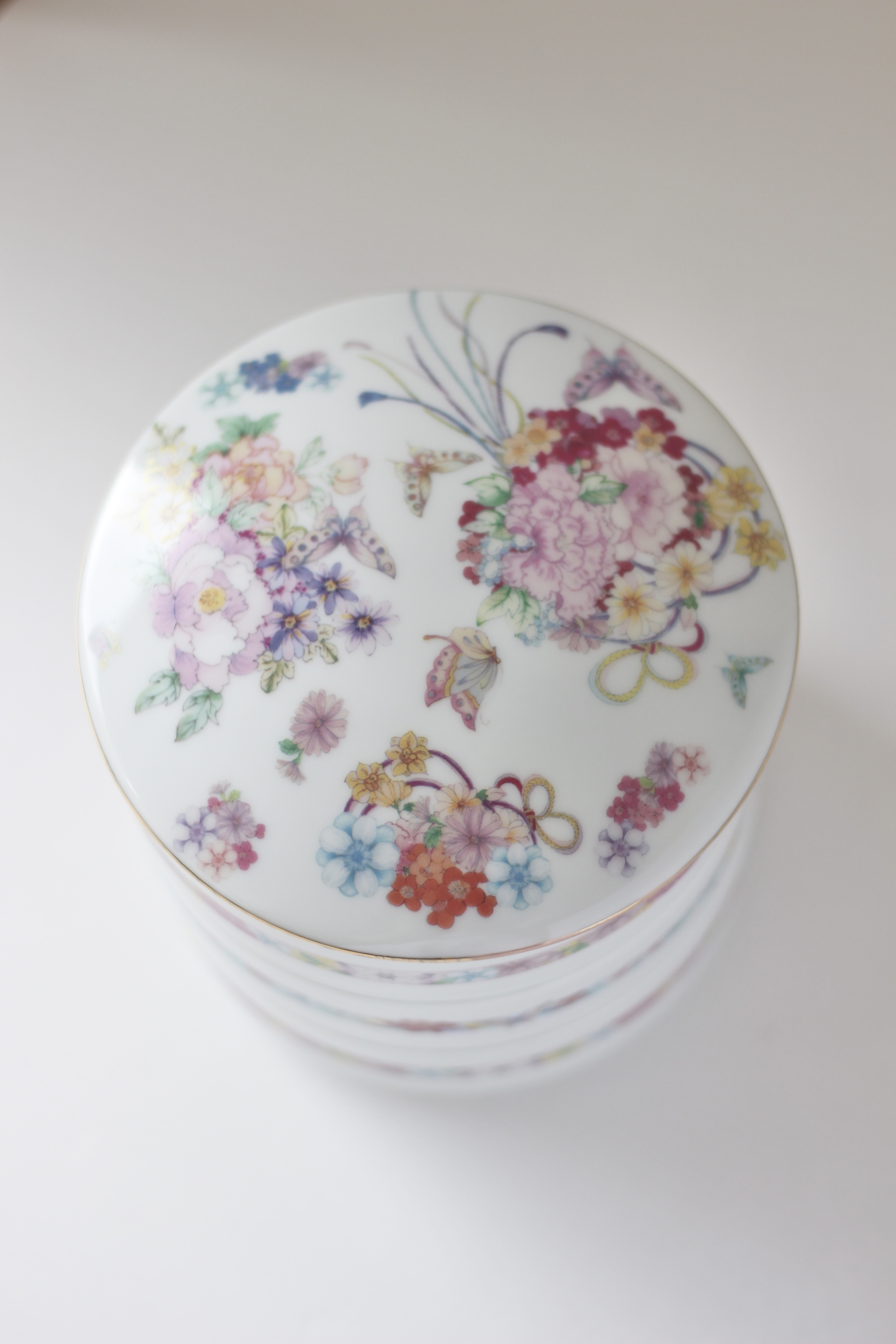 ちょうちょとお花のお重♡