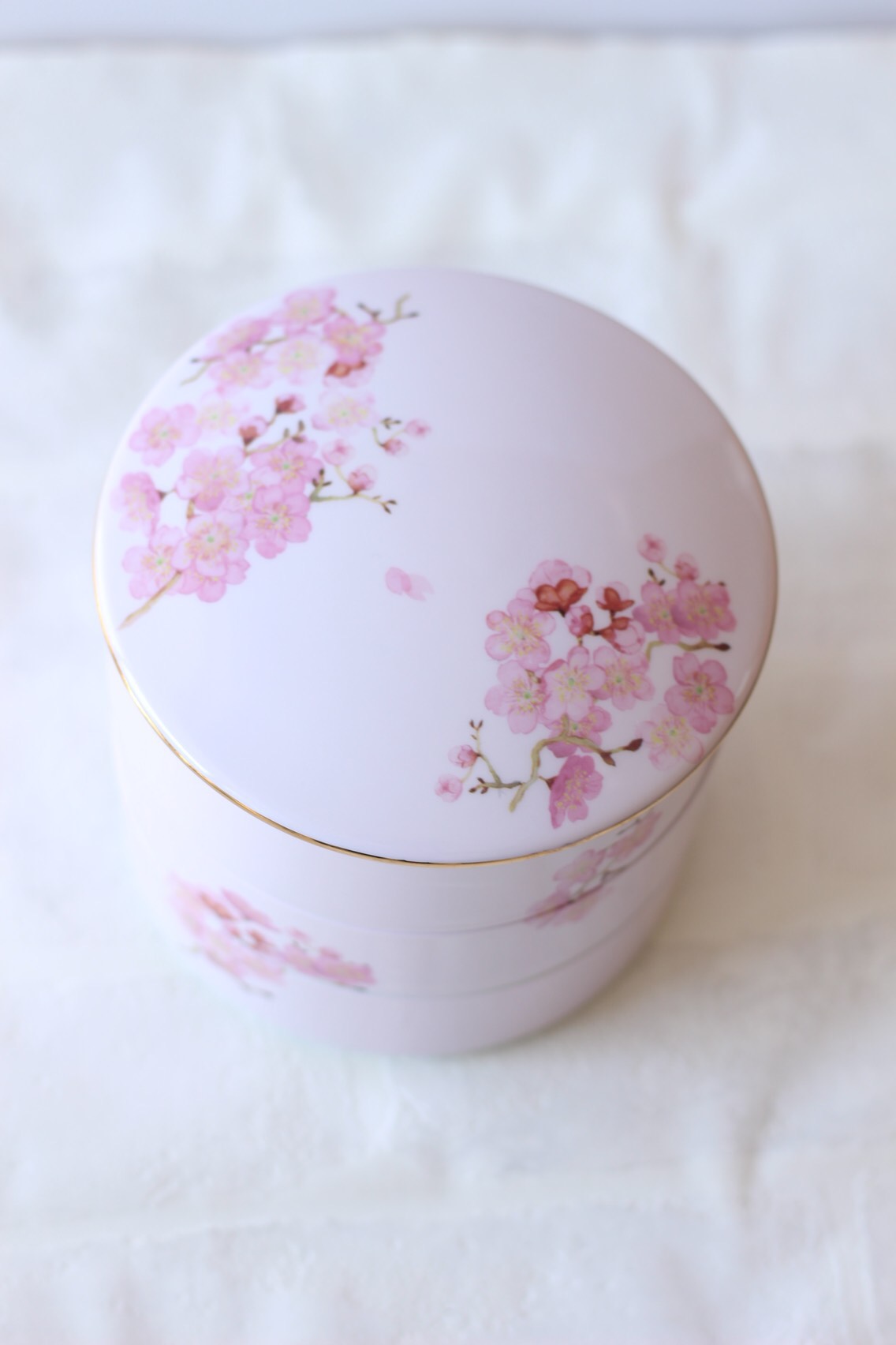 桜ピンクのお重♡