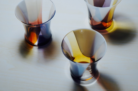 composition shot glass 2枚目の画像