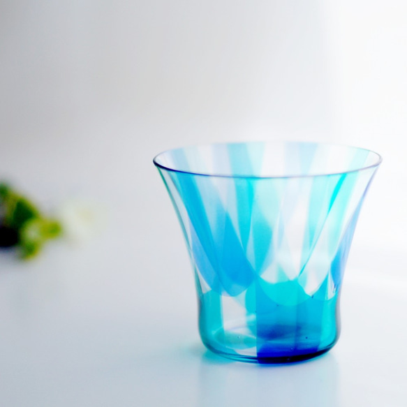 爽やかブルー の kaleido glass (受注制作） 3枚目の画像