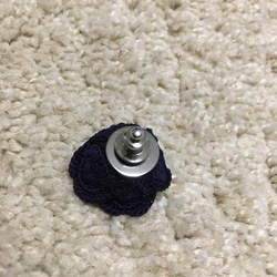 three color rose tack-pin 2枚目の画像