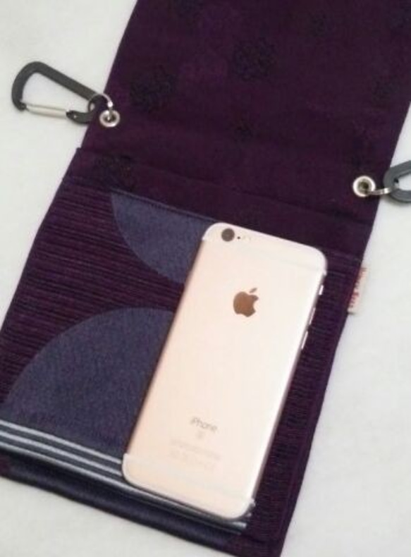 新品の帯地で作ったヒップハングバッグ「おともし帯（たい）」　紫色　大円　帯バッグ 3枚目の画像